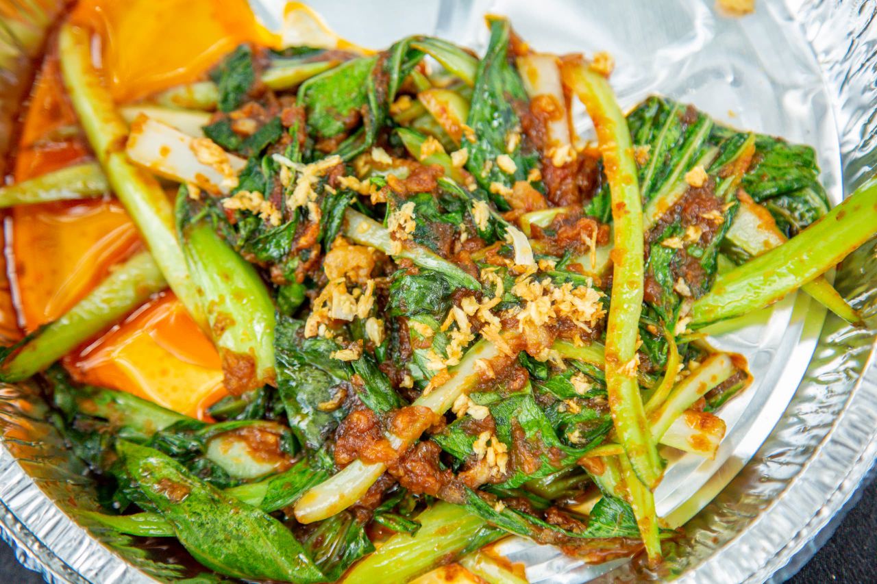 Read more about the article Discovering a Plant-Based Paradise in Uganda – Vegan Travel