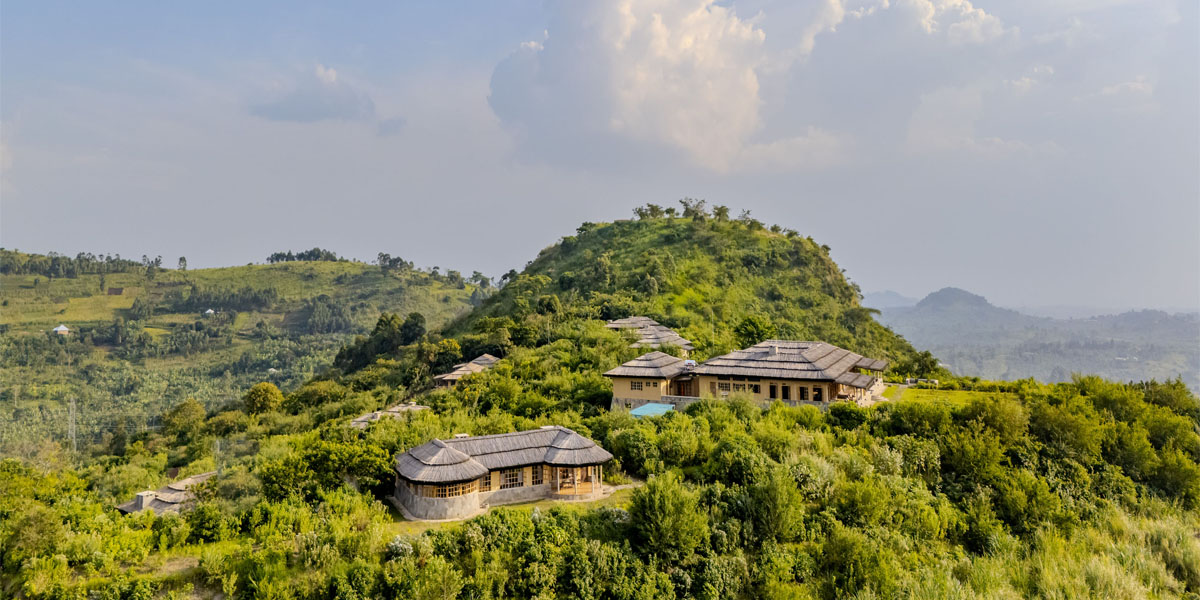You are currently viewing 10 Days Romantic Uganda Honeymoon Safari – Gorillas, Wildlife & Nile Adventure