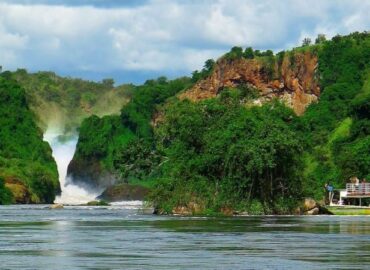 visit Murchison Falls