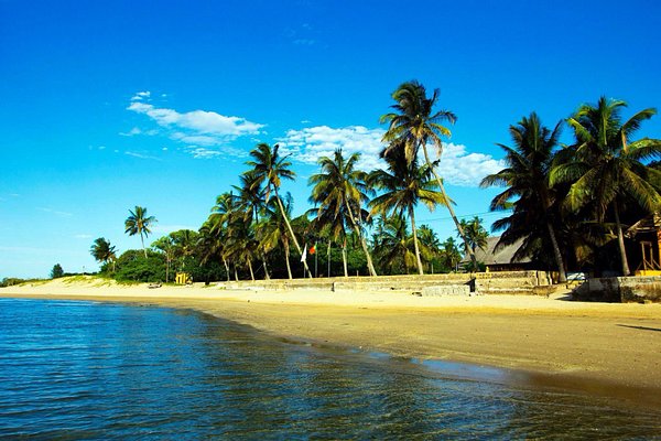 Top Beaches in Uganda – Relax and Unwind by Lake Victoria