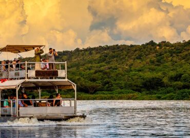 Boat cruise Murchison Falls