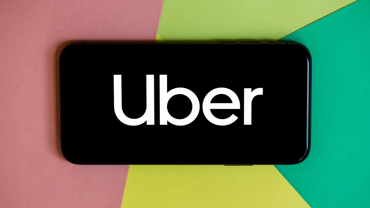 You are currently viewing Apps for Travelers in Uganda. Ride hailing apps to have on your phone